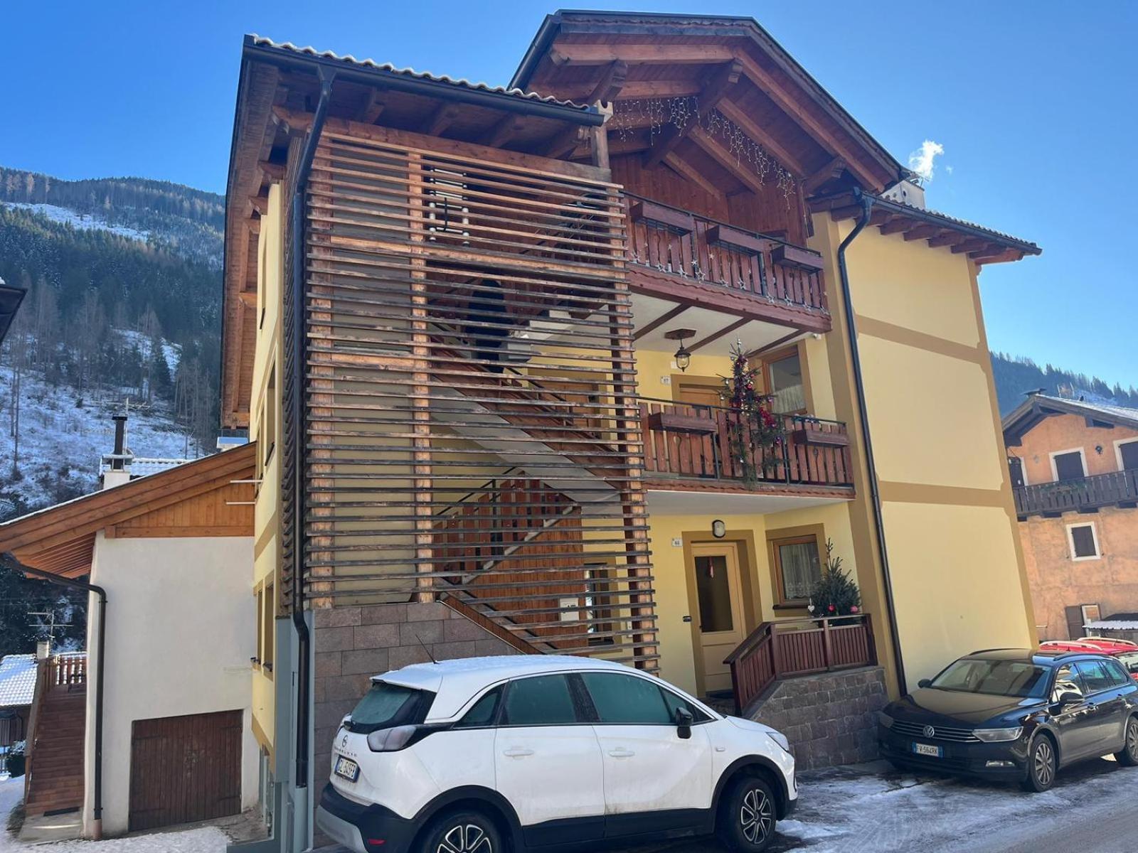 Appartamenti Dolomiti Моена Екстериор снимка